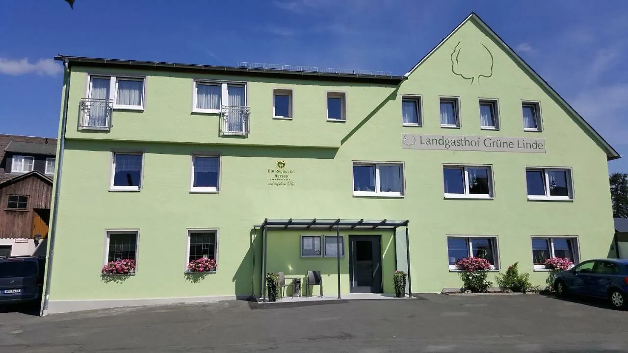 Landgasthof Gruene Linde Guest house Hof (Bavaria)